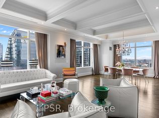 311 Bay St #3901, Toronto, ON M5H4G5