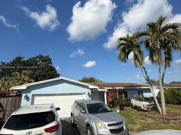 8105 NW 74th Ter, Tamarac, FL 33321