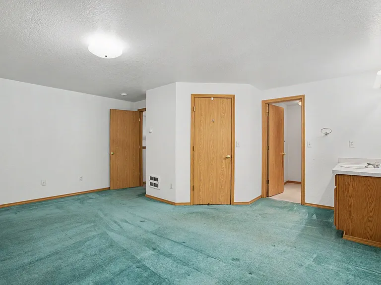 22530 Bluewater Dr SE — Photo 13