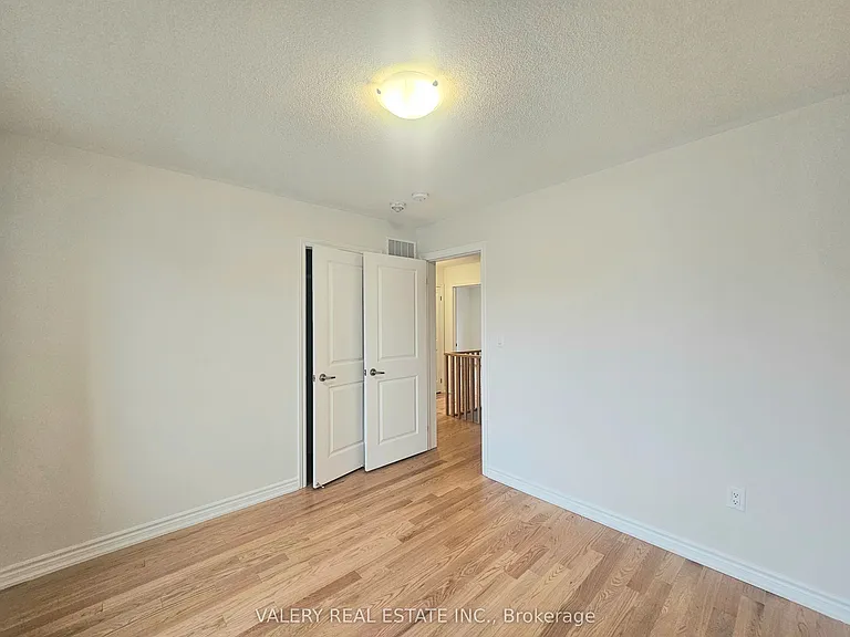 22 Hylton Dr — Photo 14