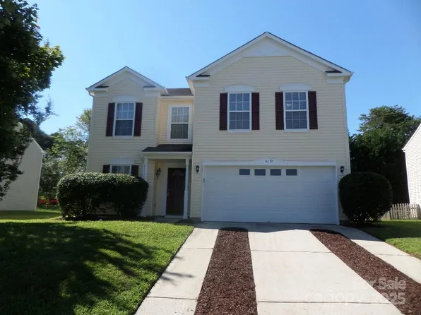 14239 Hartwell Farm Dr, Charlotte, NC 28278