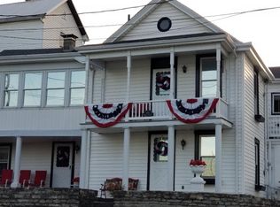 410 Water Ln, Aurora, IN 47001