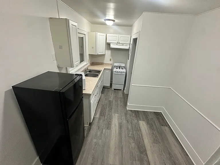 Kitchen and Eating Space