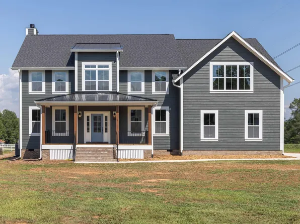 2 Camarillo Ct, Pelzer, SC 29669