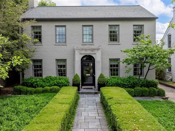 122 N Bemiston Ave, Saint Louis, MO 63105