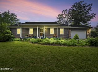 3304 S Camden Ln, Crestwood, KY 40014