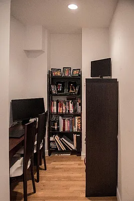 Sold by Luminous Realty | media 12