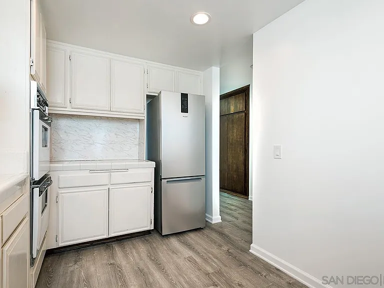 540 Hawthorn St #3A — Photo 16
