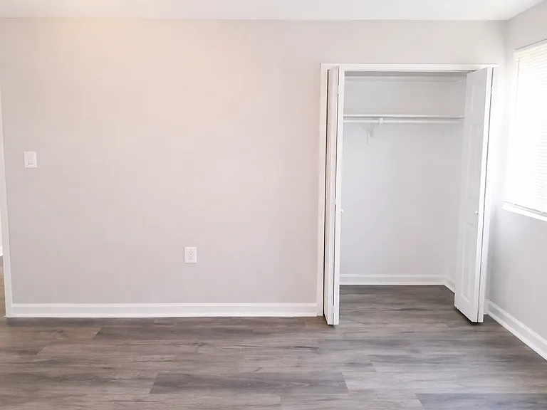 6 Galveston St SW #303 — Photo 17