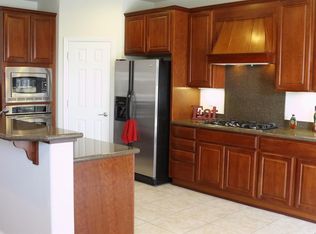 2352 Morning Brook Dr, Manteca, CA 95336