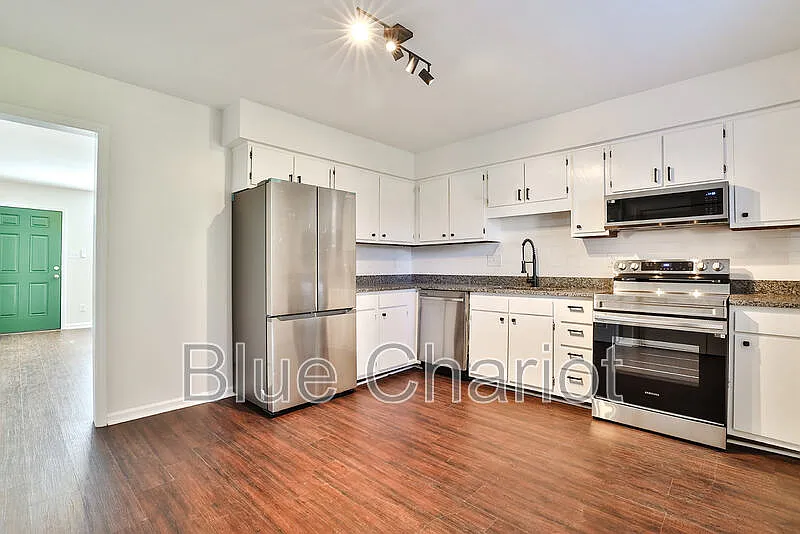 Sunridge Pointe Townhomes — Photo 3
