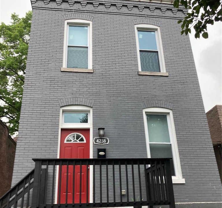 1st image of 4238 Swan Ave