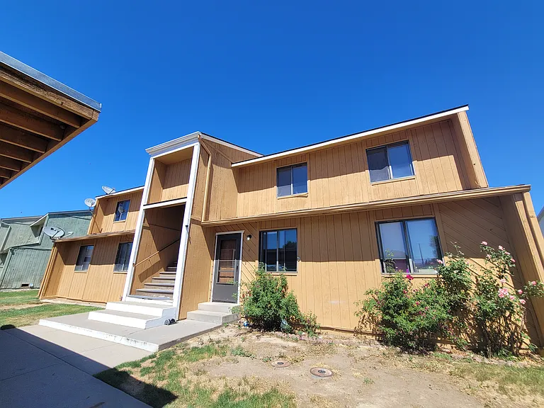 1102 E Carolina Ave #8 — Photo 2