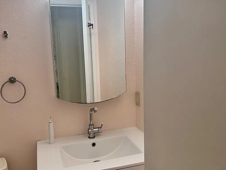 1937 Messina Dr — Photo 2