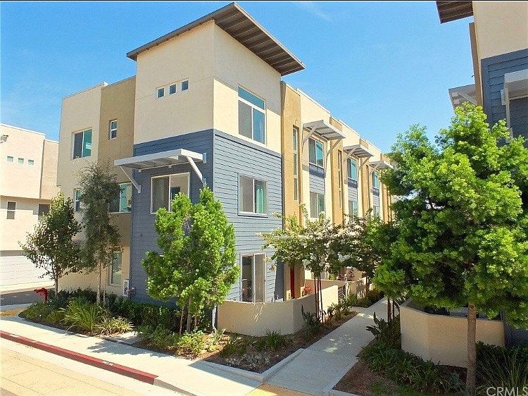 1st image of 5772 Acacia Ln
