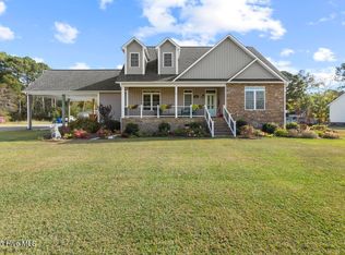 545 Turkey Point Rd, Sneads Ferry, NC 28460