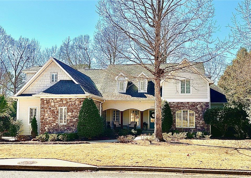 1st image of 1682 Covington Rdg