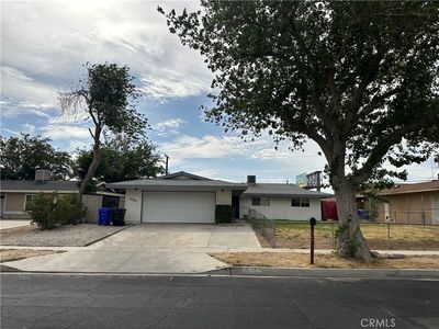 15688 La Paz Dr, Victorville, CA, 92395