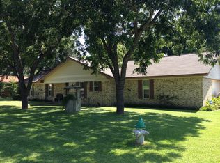 2001 Hilltop St, Belton, TX 76513