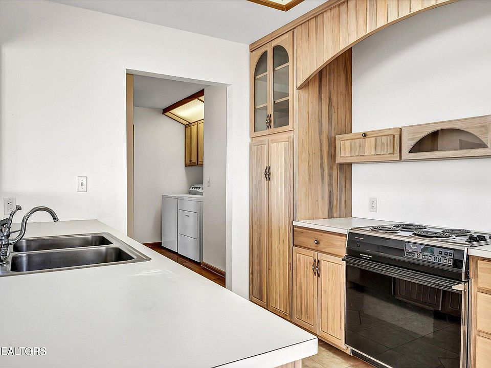 10th image of this home