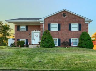 2420 Lampost Ln, Parkville, MD 21234