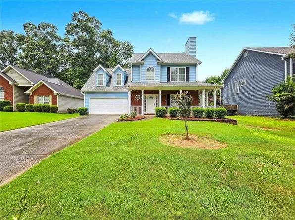 165 Shadetree Ln, Lawrenceville, GA 30044