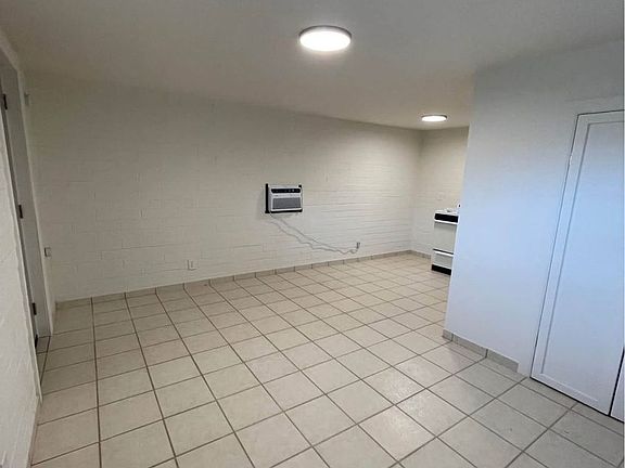 3rd image of 133-135 N Choctaw Ave #135-08