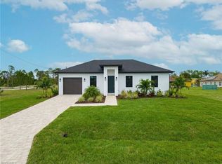 1213 Dodwin ST E, LEHIGH ACRES, FL 33974