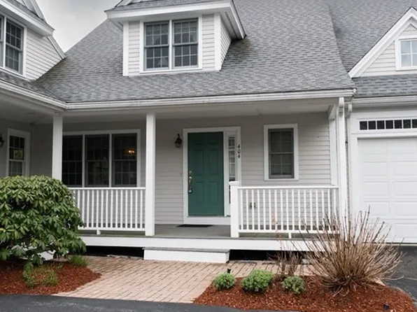 10 Charnstaff Ln Unit 404, Billerica, MA 01821