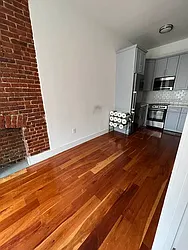 Rented by MADEHOME