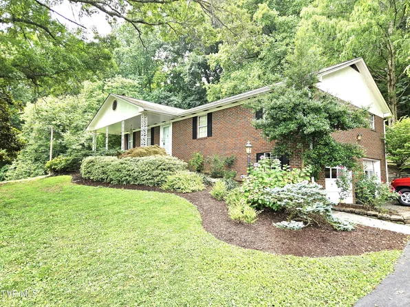 217 Russell Dr, Rogersville, TN 37857