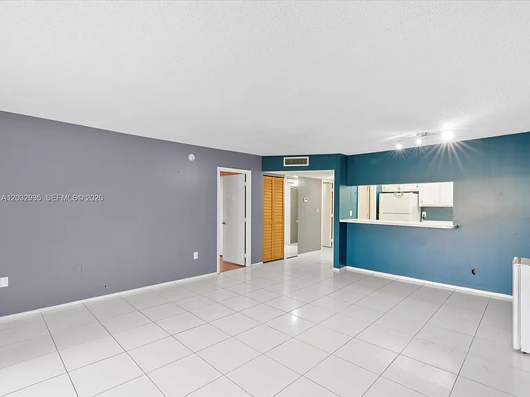 4172 Inverrary Dr #306 — Photo 5