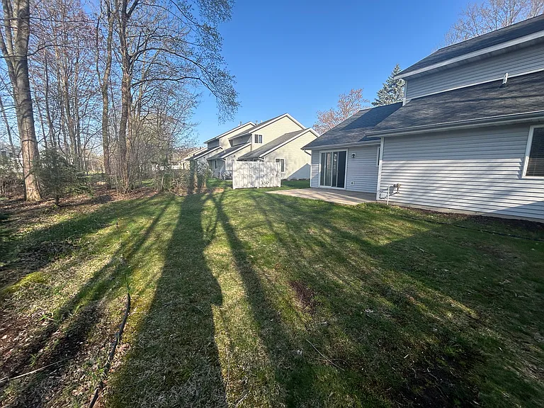11902 Seven Pine Dr — Photo 4