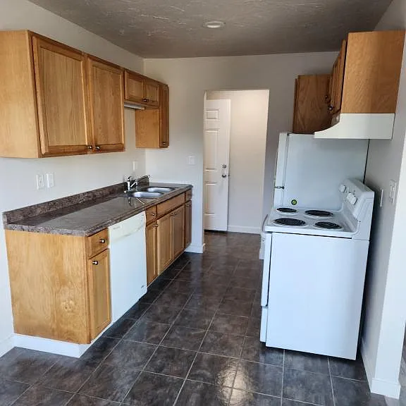 3308 Maple St — Photo 1