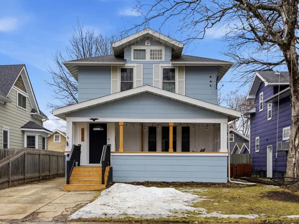 1020 6th St S, Fargo, ND 58103