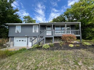 16010 Pine St, Presque Isle, MI 49777