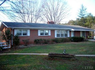 25 Oak Ridge Dr, Altavista, VA 24517