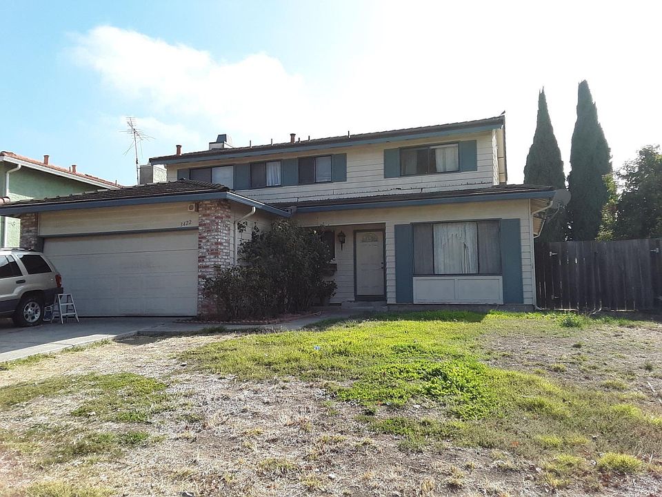 1st image of 3422 Guluzzo Dr