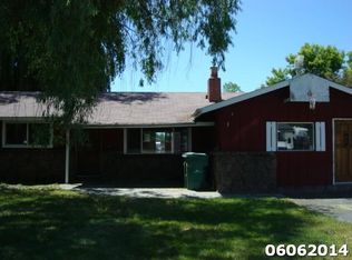 5220 Walton Dr, Klamath Falls, OR 97603