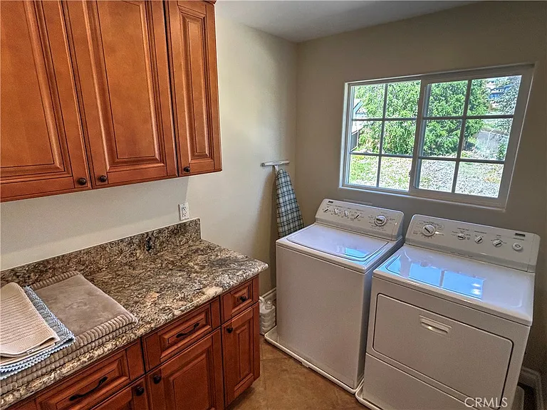 104 Avenida Caballeros — Photo 30