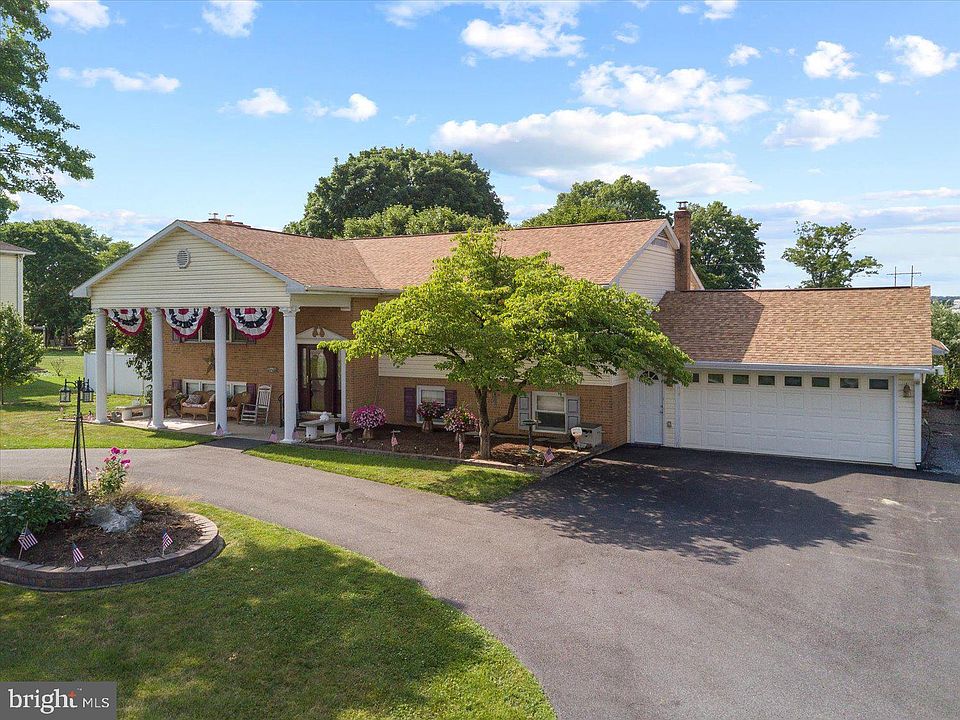 1315 Donegal Springs Rd, Mount Joy, PA 17552 Zillow