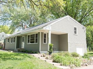 2540 Clarence St, Saint Paul, MN 55109