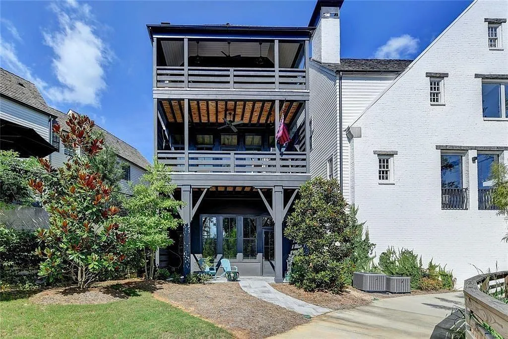 3 bed, 3.5 bath, 2436 sqft, $6,385 — Photo 1