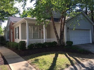 105 Windcroft Cir NW, Acworth, GA 30101