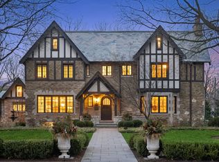 400 S Park Rd, La Grange, IL 60525