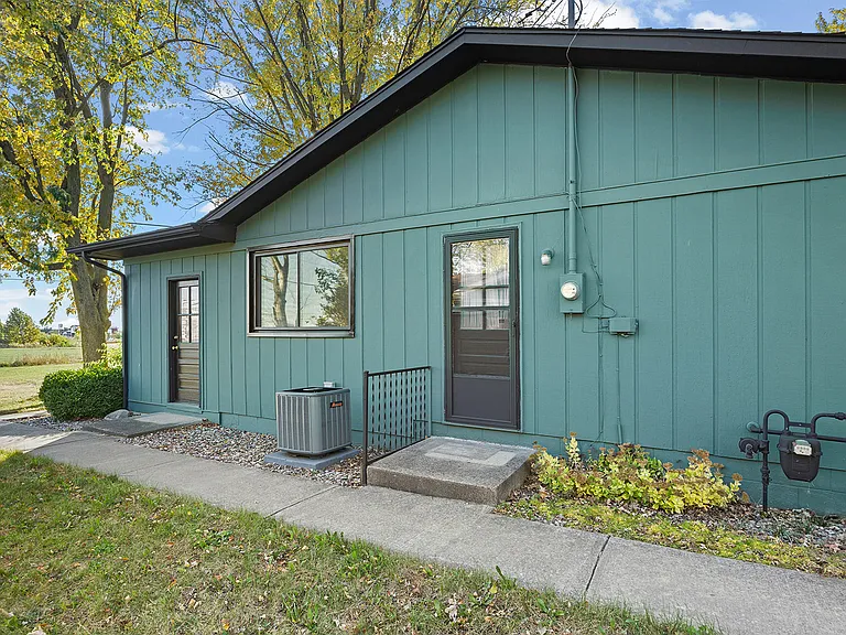 3839 Rome Dr — Photo 43