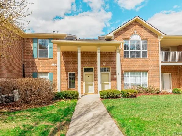 491 Mulberry St, Wyandotte, MI 48192