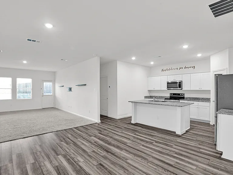 2117 Hamilton St — Photo 19