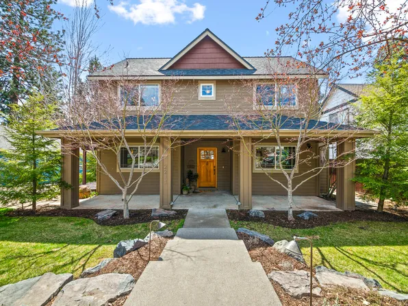 2211 NW Monterey Pines Dr, Bend, OR 97703