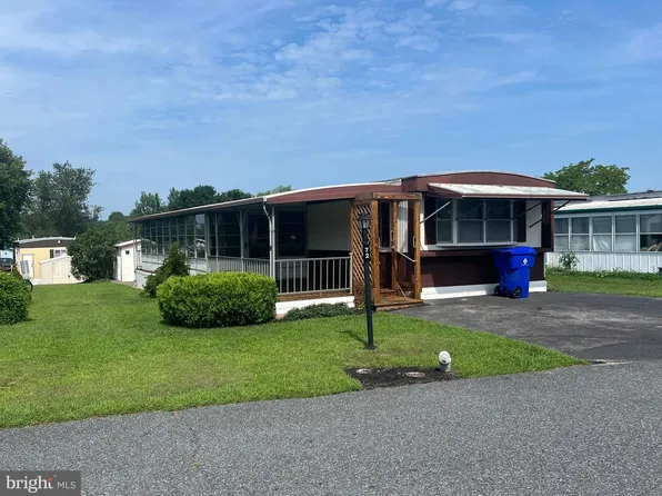 72 Perrin Ave, Gettysburg, PA 17325